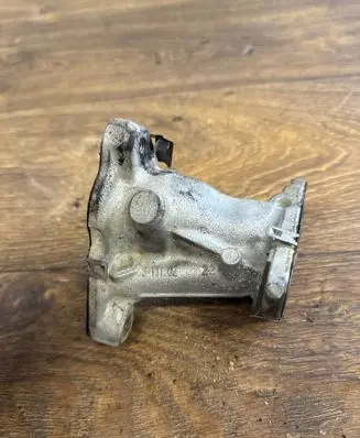 Renault Master III EGR valve line/pipe/hose 311102