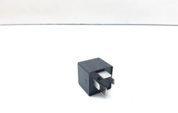BMW 5 F10 F11 Other relay 6901469 61366901469