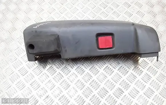 Rear bumper corner part panel trim
