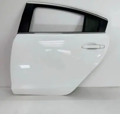 Mazda 6 Rear door