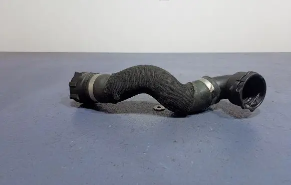 Audi A6 S6 C7 4G Engine coolant pipe/hose 4G0122101AJ