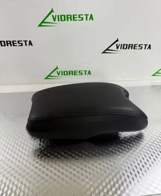 Honda HR-V Armrest 