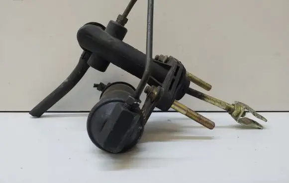 KIA Sorento Master brake cylinder OEM