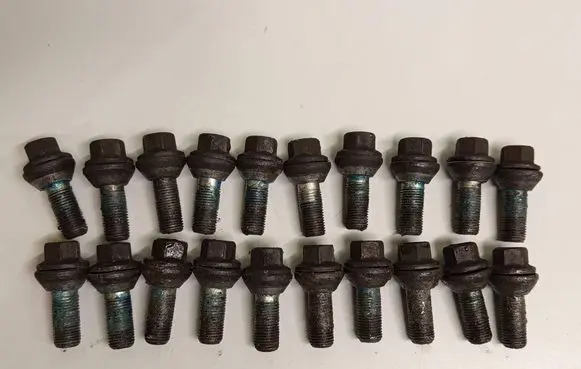 Renault Trafic II (X83) Nuts/bolts 