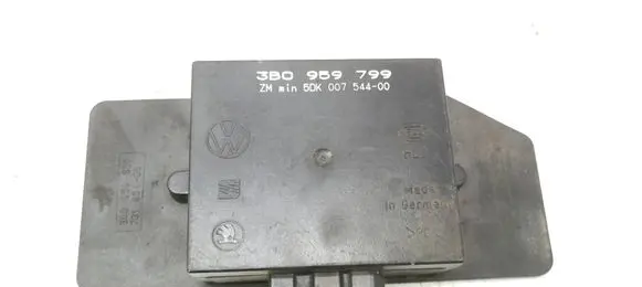Volkswagen PASSAT B5 Comfort/convenience module 3B0959799 5DK00754400