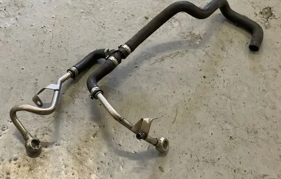 BMW 6 F12 F13 Engine coolant pipe/hose 970354157132