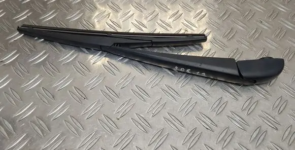 Toyota Yaris Rear wiper blade 