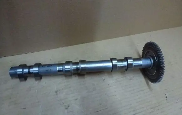 Mercedes-Benz Sprinter W906 Camshaft A64244504T