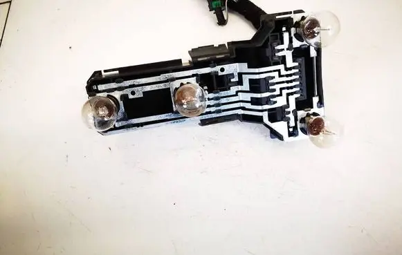 Volkswagen PASSAT B5 Tail light bulb cover holder 3b9945257