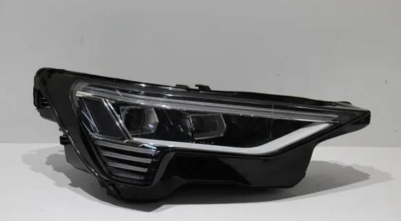 Audi e-tron Headlight/headlamp 610190413 4KE941040 030111023400