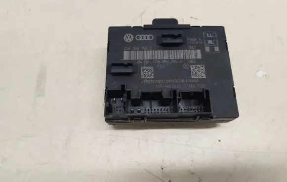 Audi A6 C7 Door control unit/module 4G8959795G 4G8959795J
