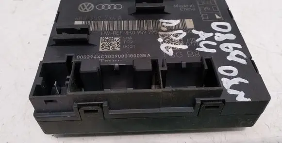 Audi A4 S4 B8 8K Door control unit/module 8K0959794A