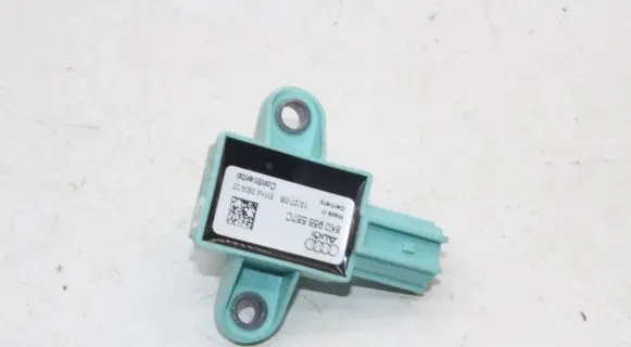 Audi A4 S4 B8 8K Airbag deployment crash/impact sensor 8K0955557C