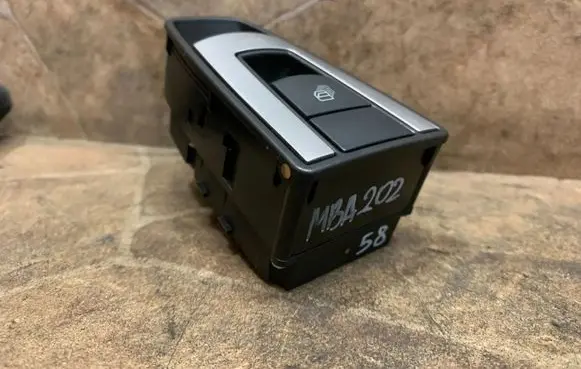 Mercedes-Benz SLK R172 Sunroof switch A2078207510