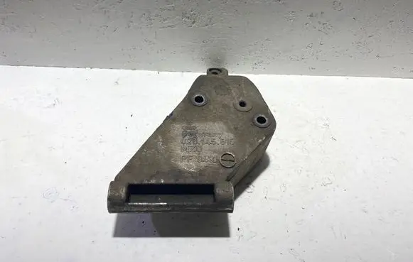 Audi 80 90 B3 Engine mounting bracket 026145515