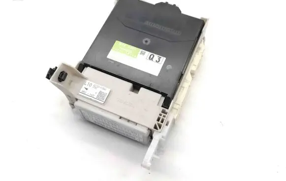 Toyota Yaris Central body control module 892210D110