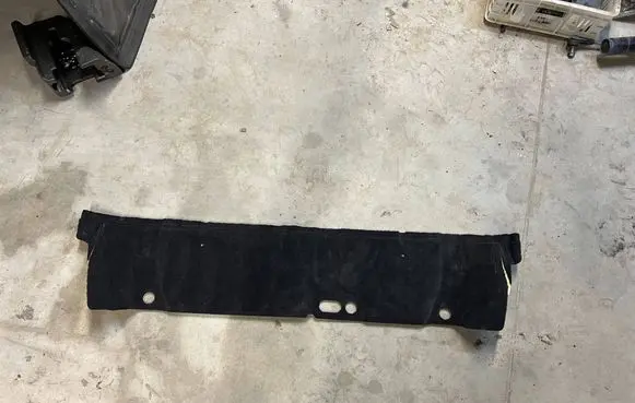 BMW X2 F39 Rear floor carpet liner 7466858