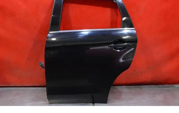 Mitsubishi ASX Rear door 