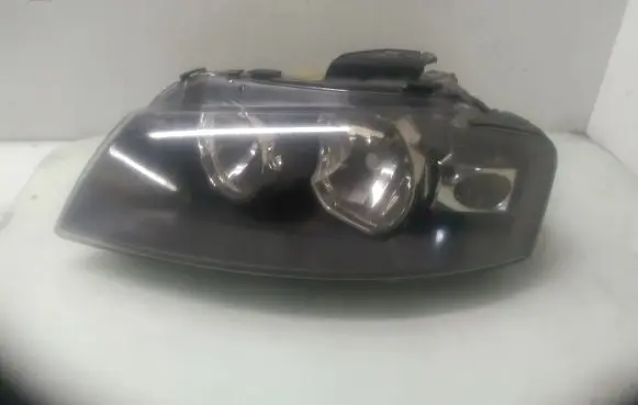 Audi A3 S3 8P Headlight/headlamp