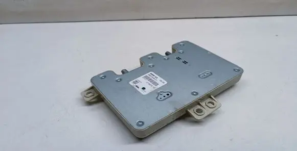 BMW 6 E63 E64 Aerial antenna amplifier 6957348