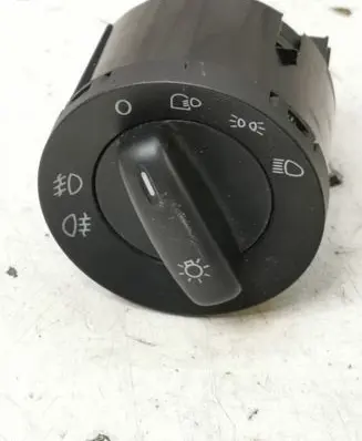 Volkswagen PASSAT B6 Light switch 1K0941431N