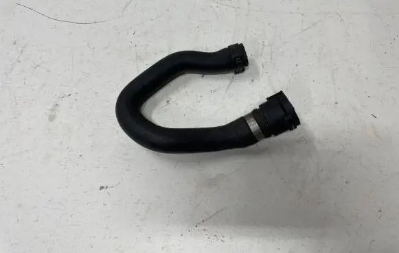 BMW 5 E60 E61 Engine coolant pipe/hose 6917699