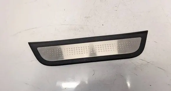 Hyundai Ioniq Rear sill trim cover 85877G2500