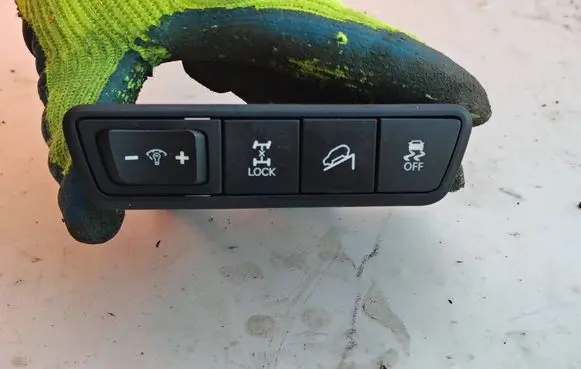 Hyundai ix35 Other switches/knobs/shifts 