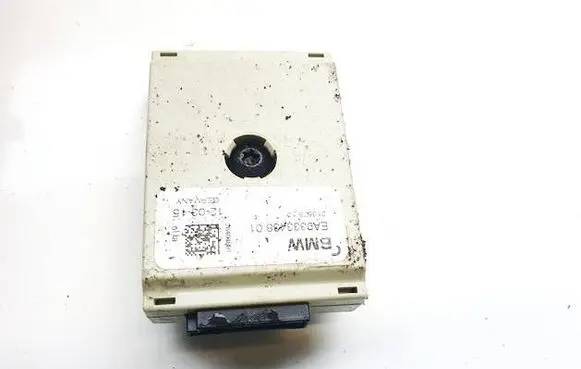 BMW i3 Antenna control unit ea933343801 21367510