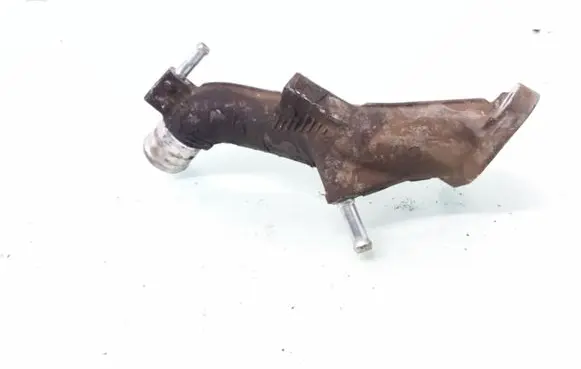 Nissan Navara D40 Engine coolant pipe/hose