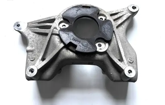 Tesla Model Y Front upper strut mount 104403700C 104437600D