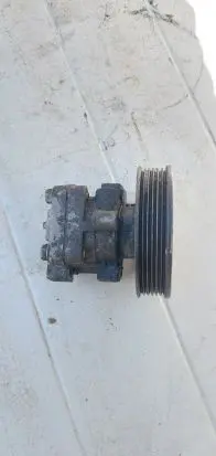 Hyundai Santa Fe Power steering pump