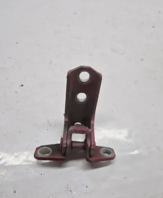 Mitsubishi Outlander Front door upper hinge