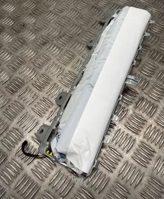 Mercedes-Benz A W176 Knee airbag 17686004029 68600402 BAMPT10635
