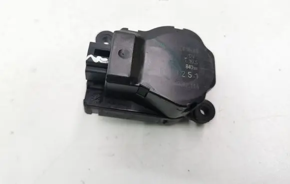 Ford C-MAX II Air flap motor/actuator 3M5H19E616AB