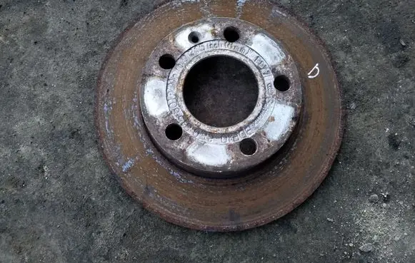 Audi A4 S4 B6 8E 8H Rear brake disc