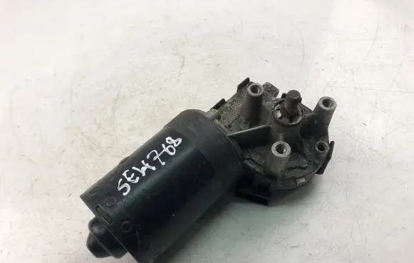 Seat Ibiza II (6k) Wiper motor 9390332376