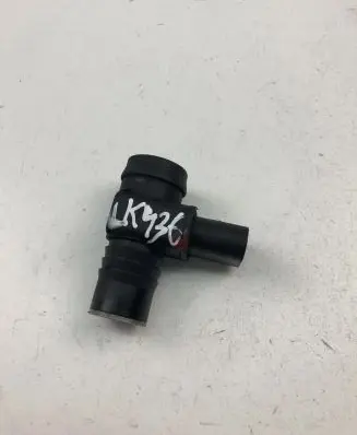 Volkswagen Tiguan Oil temperature sensor 5N0906391