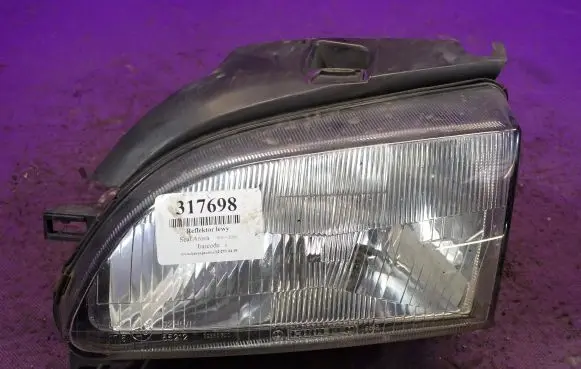 Seat Arosa Headlight/headlamp 39850700
