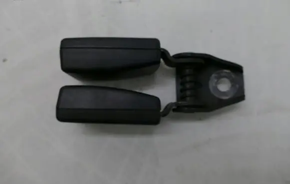 Audi A3 S3 8P Rear seatbelt buckle 8K0857791A