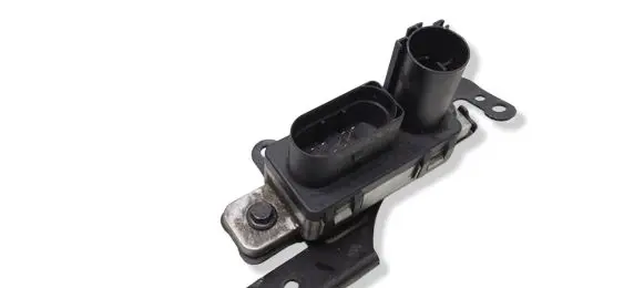 Volvo XC60 Glow plug pre-heat relay 31431776