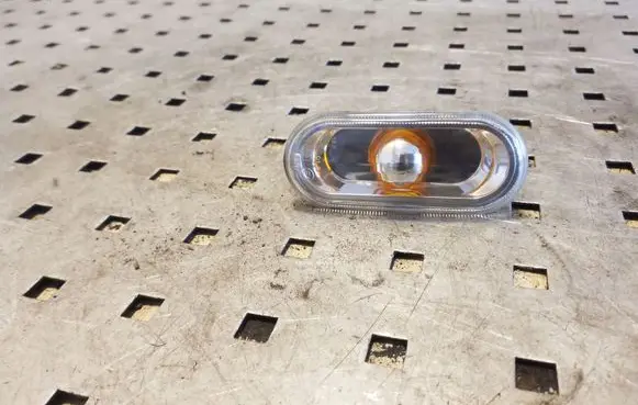 Seat Leon (1P) Front fender indicator light 6L0949117A
