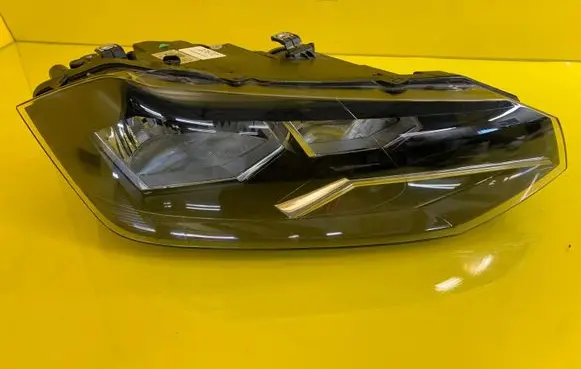 Volkswagen Polo VI Headlight/headlamp 2G1941006
