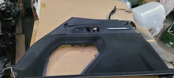 Audi e-tron Trunk/boot side trim panel 4KE863879