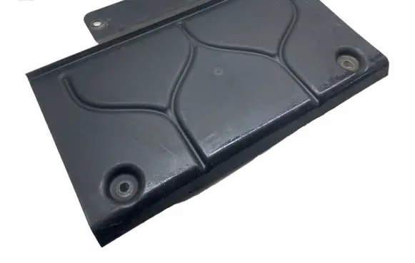 Rear underbody cover/under tray