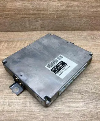 Toyota Prius (XW20) Engine control unit/module ECU 8966147080 2750007802