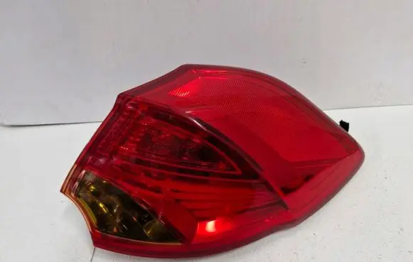 KIA Ceed Rear/tail lights 92402-A20