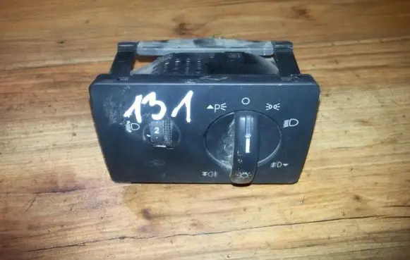 Ford Focus Light switch 7m5t13a024ma