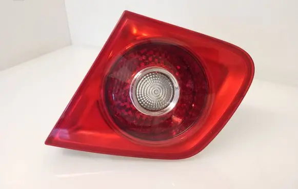 Volkswagen Jetta V Tailgate rear/tail lights 224892 1K5945094J