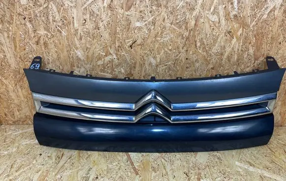 Citroen Berlingo Front grill 9810963780 9810964377
